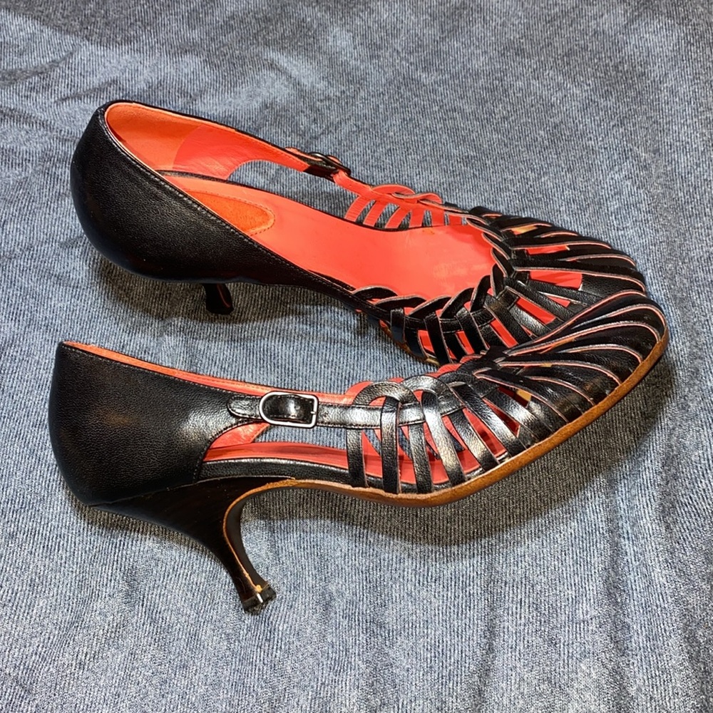 Vintage Bottega Veneta kitten heel shoes. Leather size 36 1/2 US size 6. - Picture 2 of 6